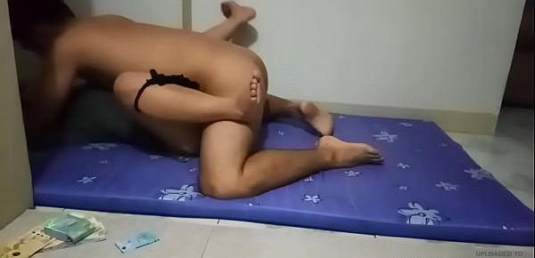  (AMATEUR) Asian sex on the floor